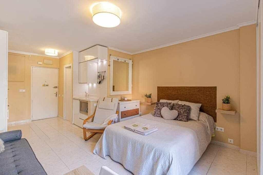 797 Holiday Rentals - Equipado Estudio Cerca Del Parque La Paloma Benalmadena Exterior photo